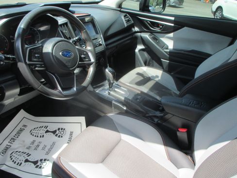 Used 2019 Subaru Crosstrek 2.0i Premium AWD/4WD image 8