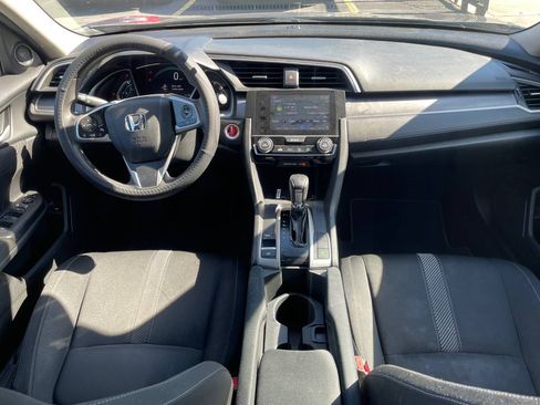Used 2017 Honda Civic EX image 12