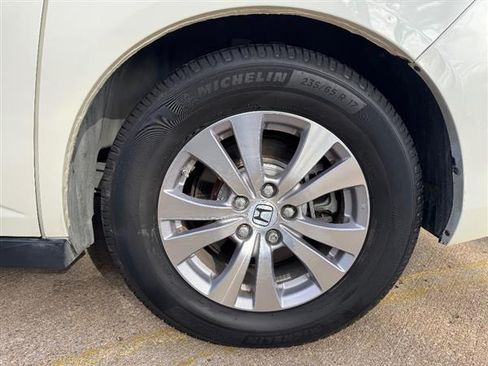 Used 2017 Honda Odyssey EX-L image 9