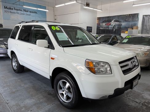 Used 2006 Honda Pilot 2WD EX image 9