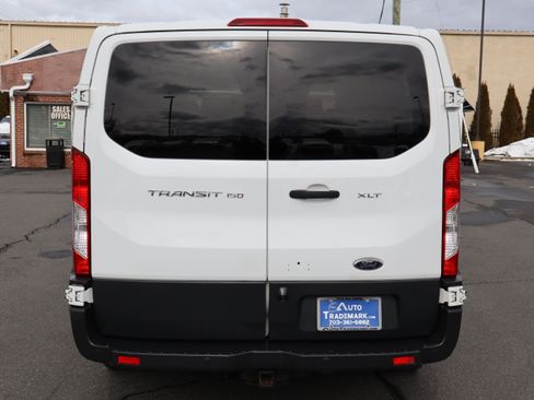 Used 2015 Ford Transit 150 XLT image 7