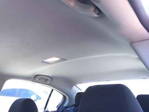 Used 2014 Chevrolet Cruze LT image 30