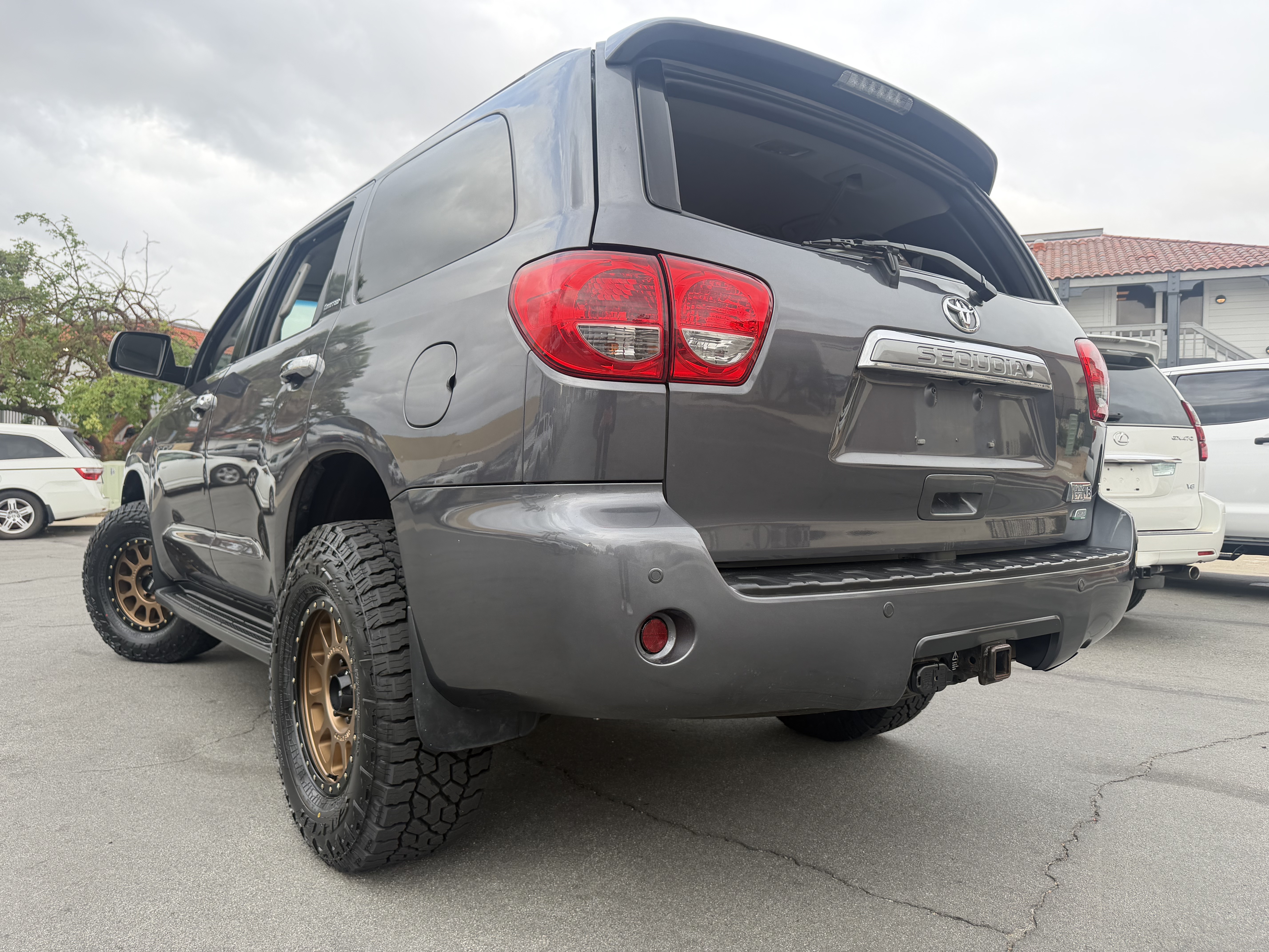 Used 2014 Toyota Sequoia 4WD Limited image 6