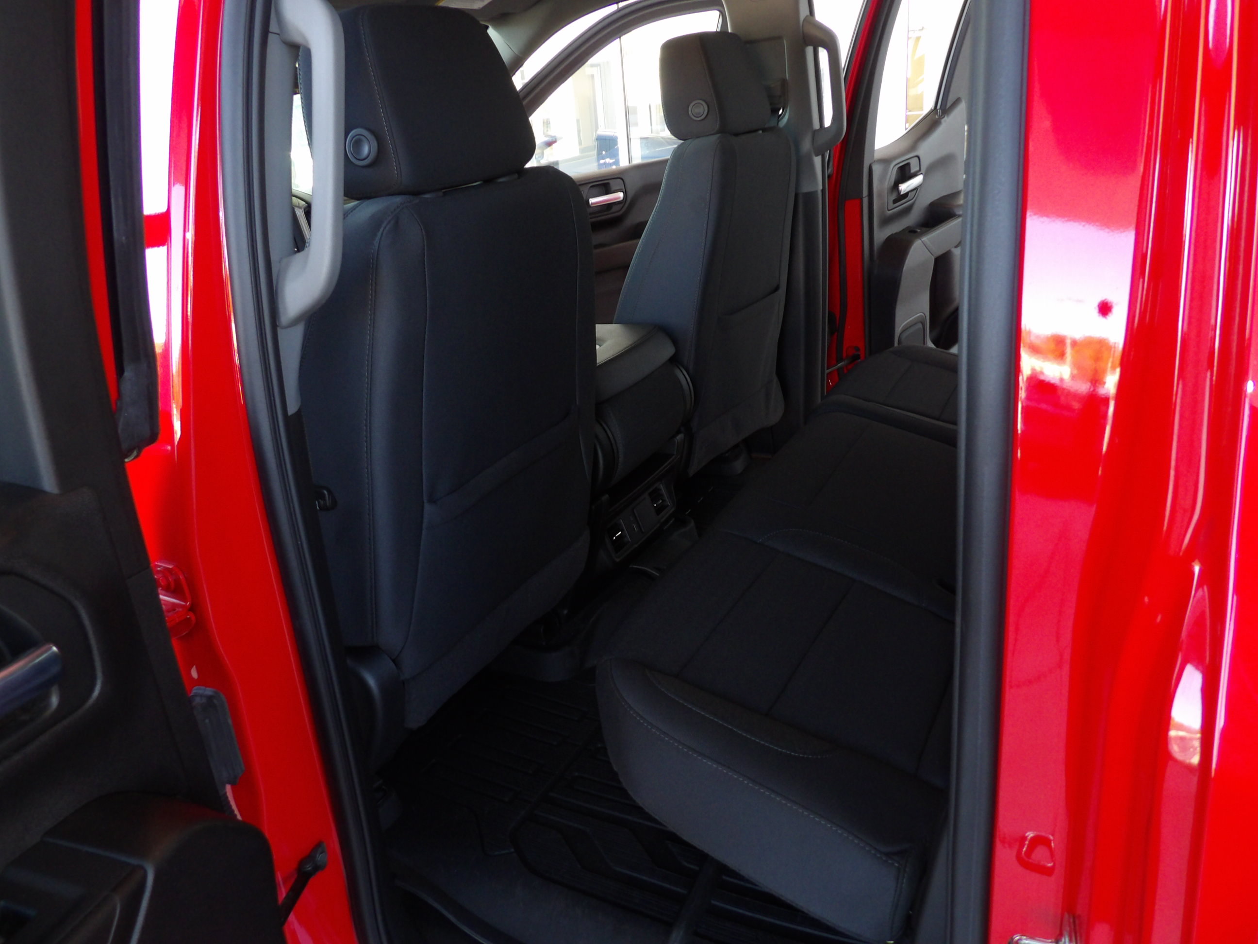 Used 2025 GMC Sierra 1500 4x4 Double Cab Pro image 18