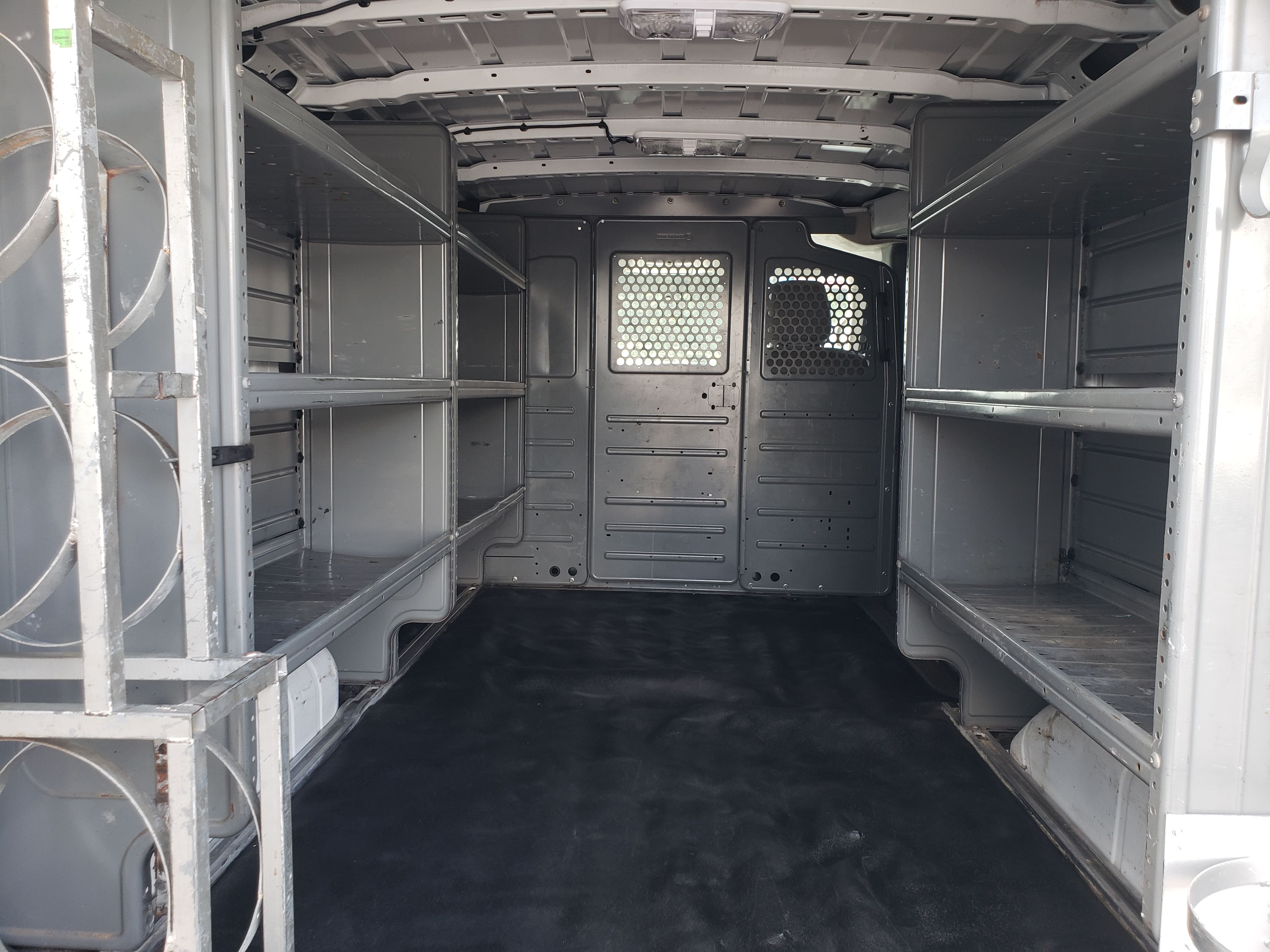 Used 2021 Nissan NV 1500 S RWD image 9