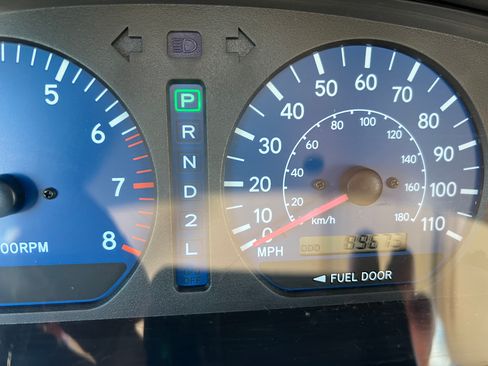 Used 2001 Toyota Sienna LE FWD image 11