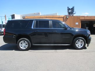Used 2015 Chevrolet Suburban LT image 1