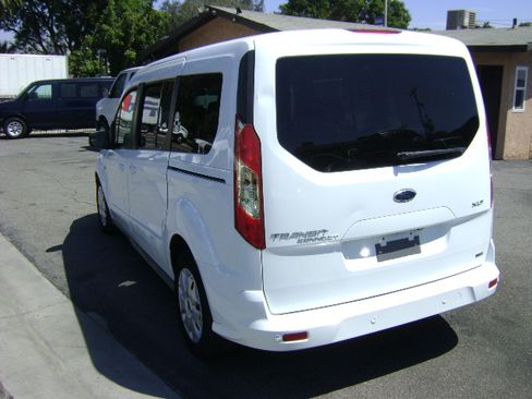 Used 2015 Ford Transit Connect XLT Long Wheel Base FWD image 5
