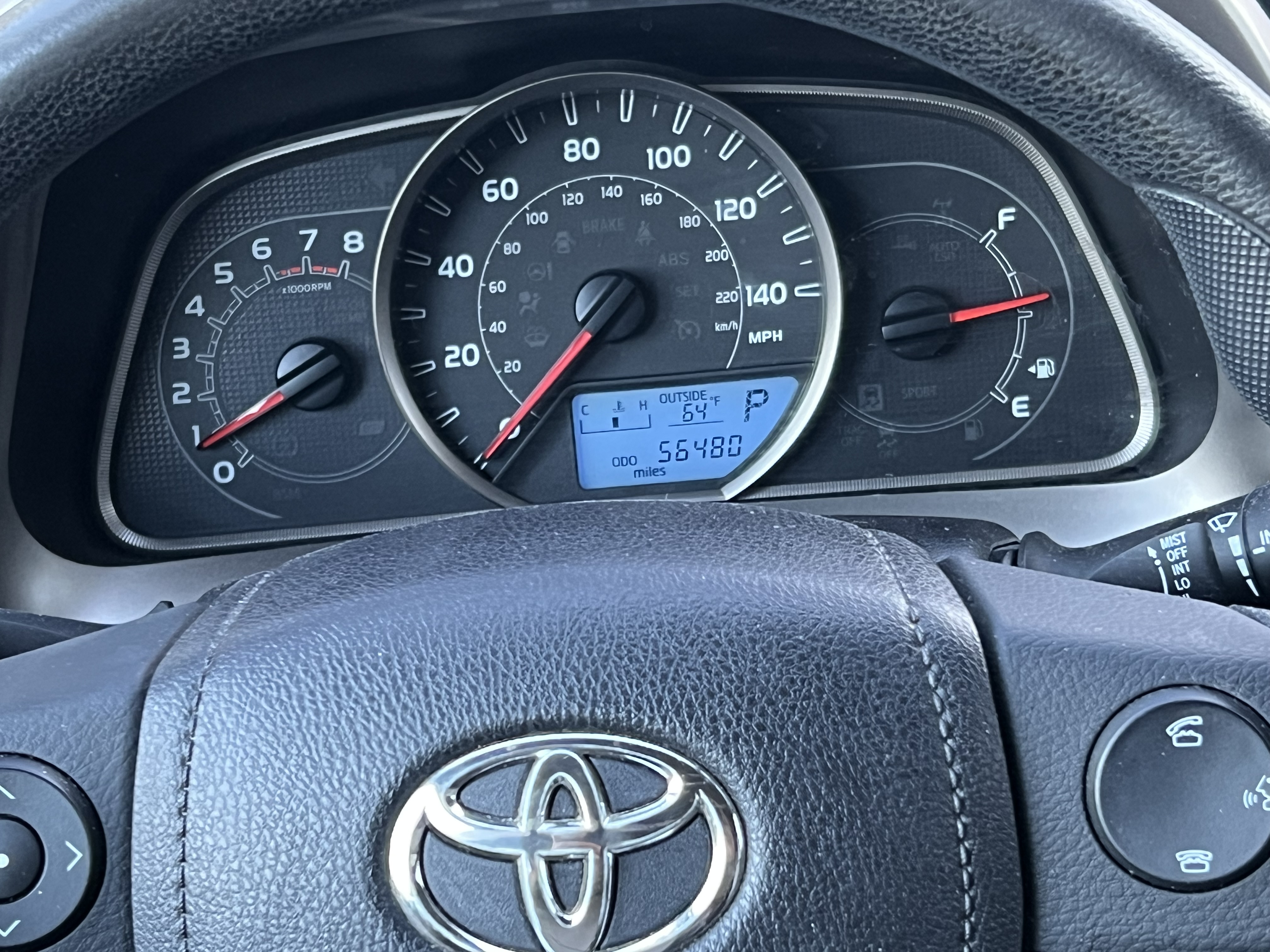Used 2015 Toyota RAV4 AWD XLE image 10