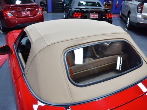 Used 2002 MAZDA MX-5 Miata UNAVAIL RWD image 11
