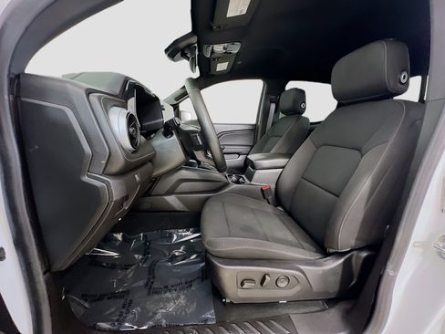 Used 2023 Chevrolet Colorado LT image 22