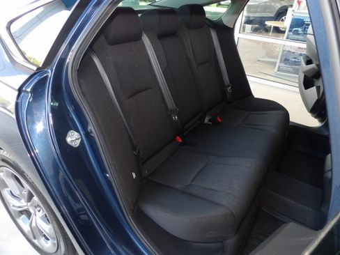 Used 2024 Honda Accord EX image 19