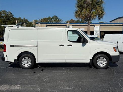 Used 2020 Nissan NV 2500 S image 7