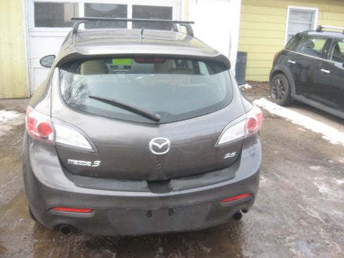 Used 2010 MAZDA MAZDA3 s image 12
