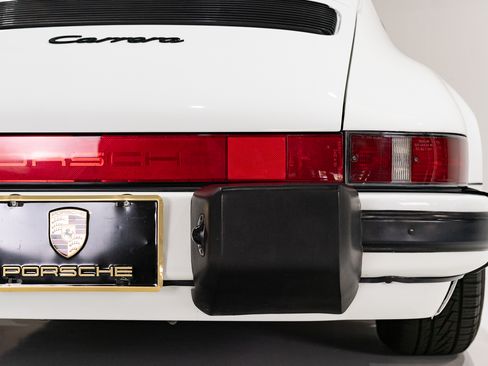 Used 1987 Porsche 911 Carrera Coupe RWD image 45