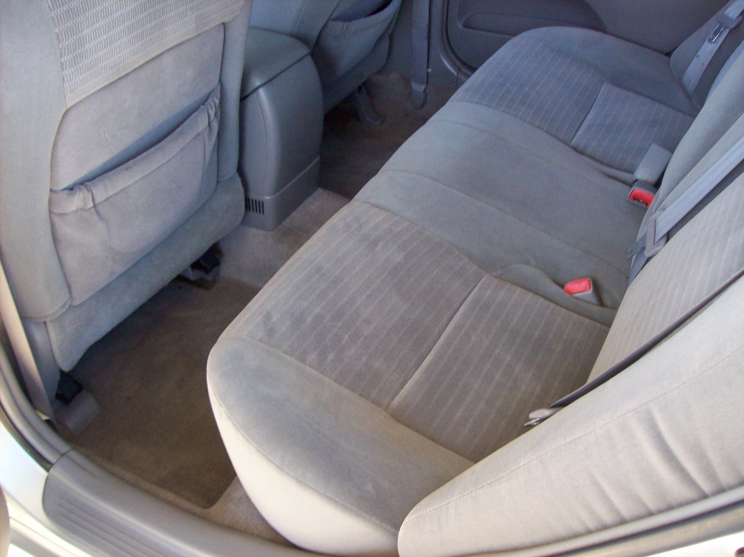 Used 2006 Toyota Camry LE Sedan 4D FWD image 12