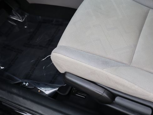 Used 2013 Honda Civic LX image 16