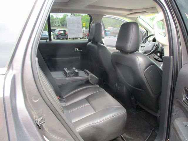 Used 2010 Ford Edge AWD Limited image 20