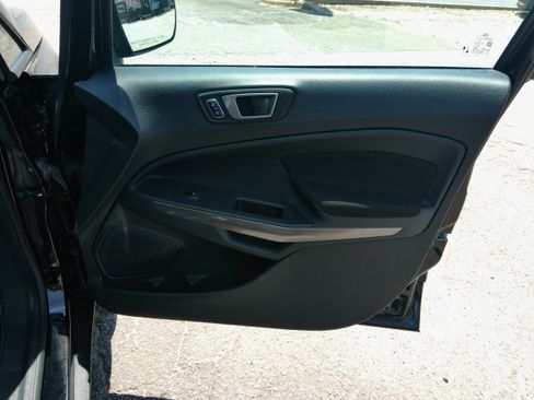Used 2021 Ford EcoSport 4WD SE image 28