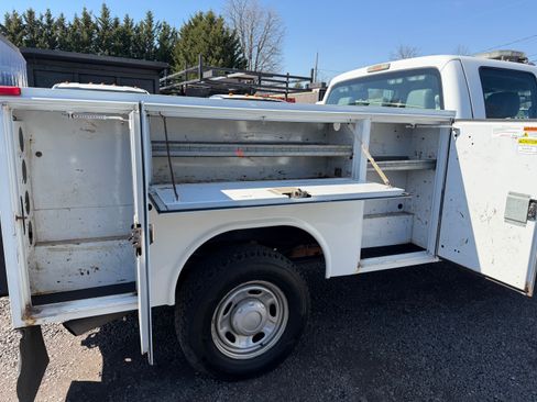 Used 2012 Ford F350 image 8