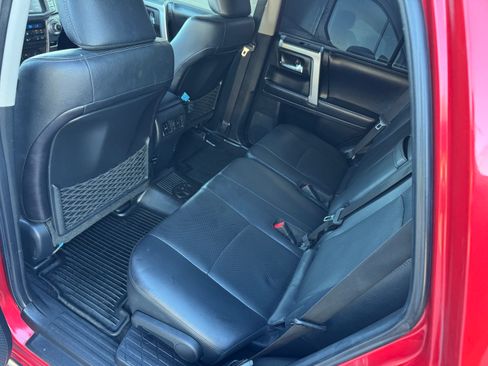 Used 2017 Toyota 4Runner Limited image 19