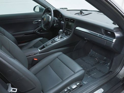 Used 2014 Porsche 911 Carrera 4S image 78