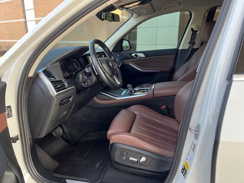 Used 2022 BMW X7 xDrive40i image 21