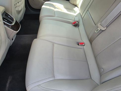 Used 2015 Buick LaCrosse Leather FWD image 19