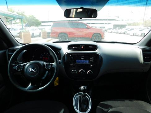 Used 2019 Kia Soul image 10