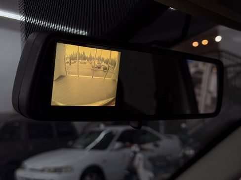 Used 2012 Chevrolet Captiva Sport LTZ image 15