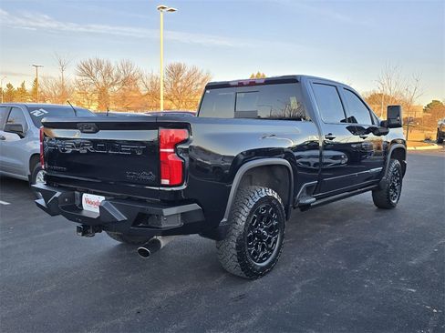 Certified 2024 Chevrolet Silverado 3500 High Country image 8