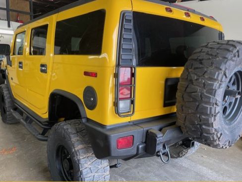 Used 2007 HUMMER H2 image 6