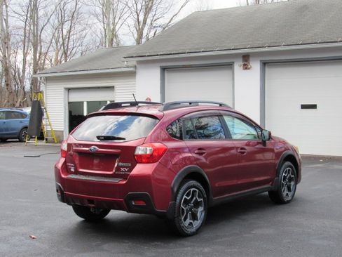 Used 2014 Subaru XV Crosstrek 2.0i Limited image 7