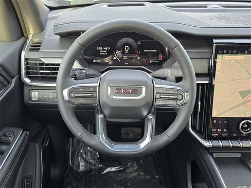 New 2026 GMC Acadia Elevation image 28