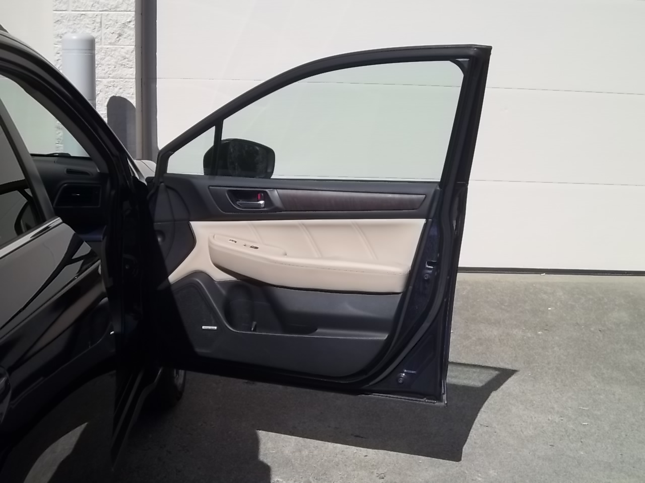 Used 2018 Subaru Outback 2.5i Limited AWD/4WD image 19