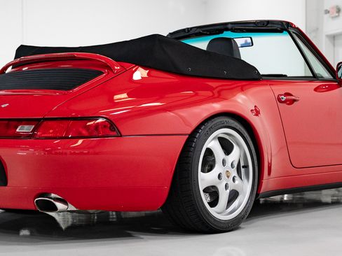 Used 1997 Porsche 911 Carrera 4 Cabriolet AWD/4WD image 30
