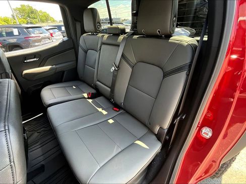 New 2025 Chevrolet Colorado ZR2 image 10