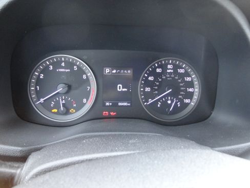 Used 2018 Hyundai Tucson image 9