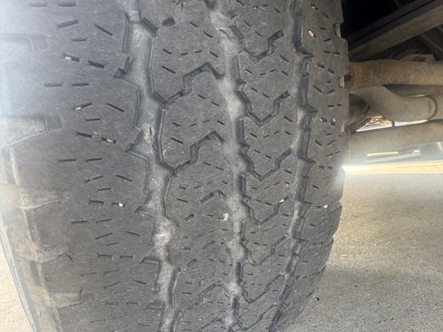 Used 2004 Ford Excursion image 14