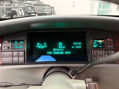 Used 1996 Cadillac De Ville image 27