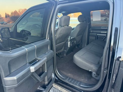 Used 2020 Ford F150 XLT image 13