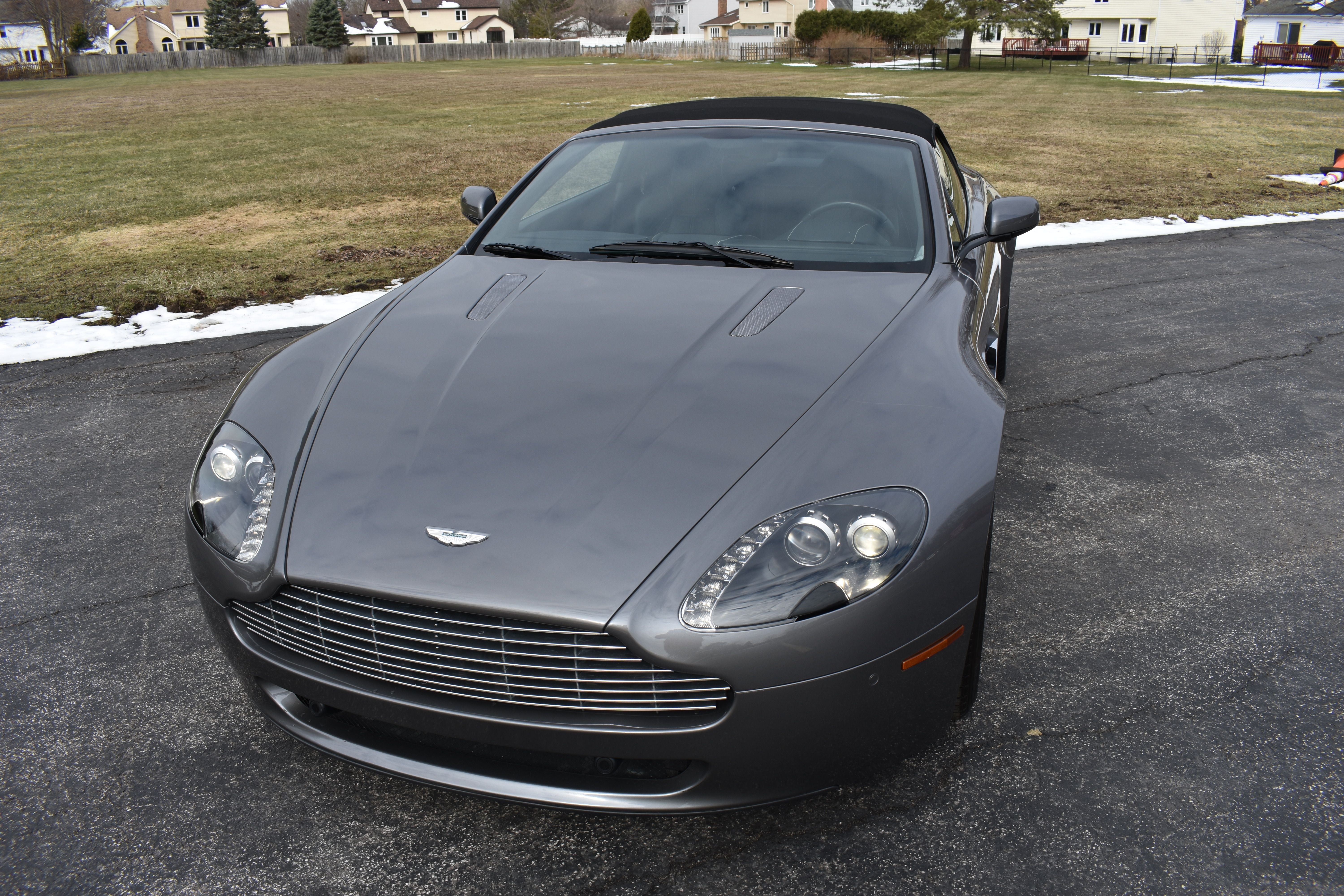 Used 2009 Aston Martin V8 Vantage Roadster RWD image 21
