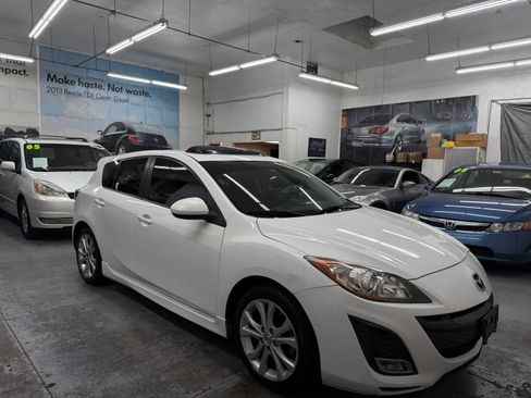 Used 2010 MAZDA MAZDA3 s Sport image 2