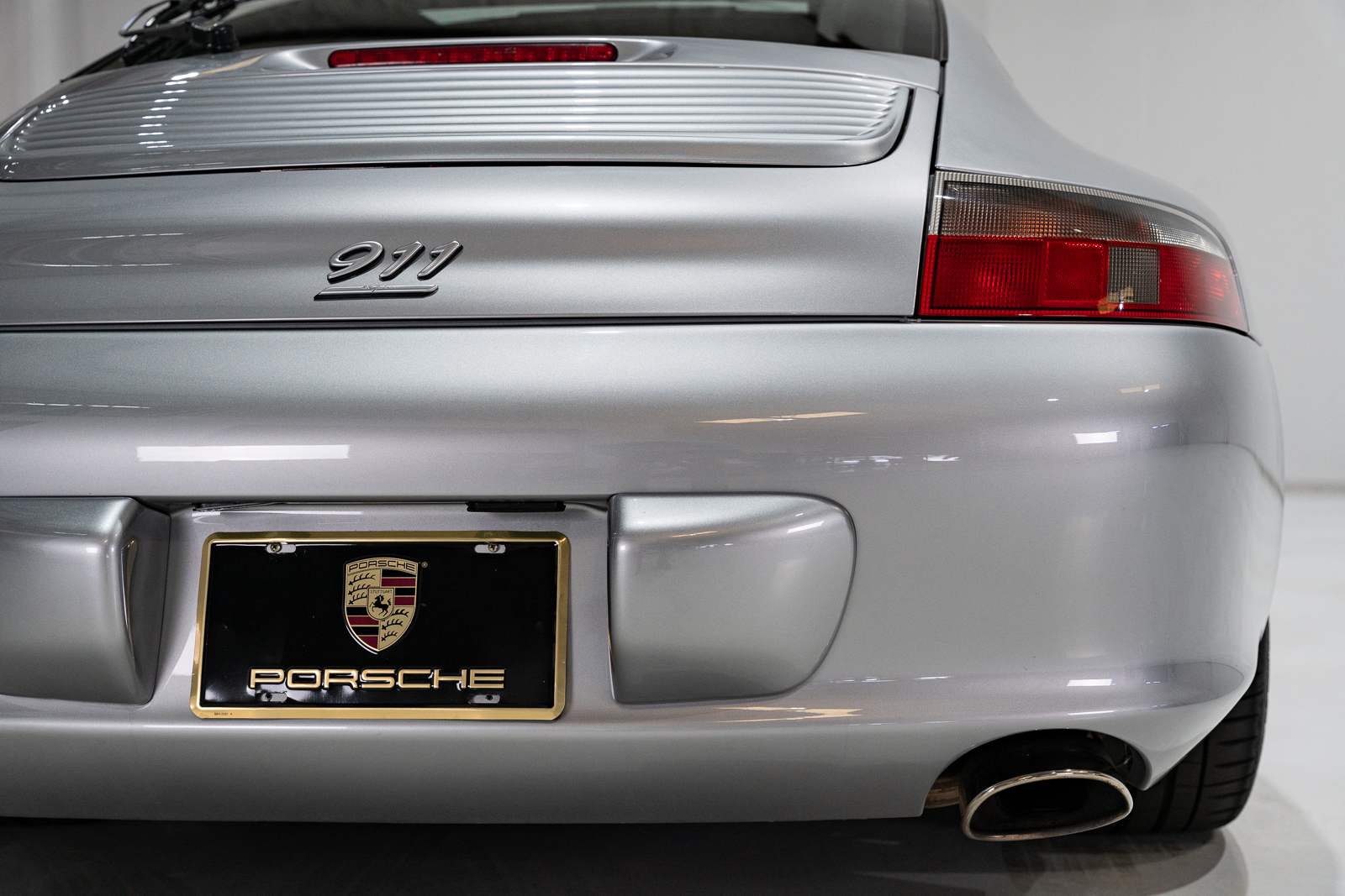 Used 2004 Porsche 911 40th Anniversary Coupe RWD image 44