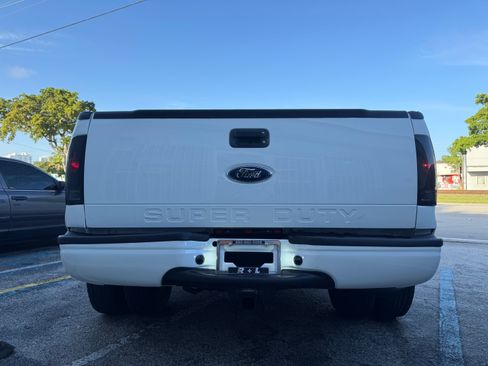 Used 2003 Ford F350 XL image 8