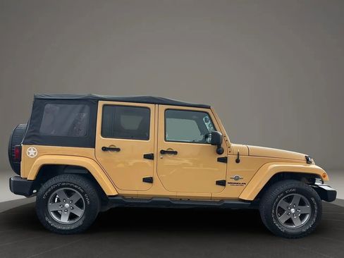 Used 2013 Jeep Wrangler Unlimited Sport image 4