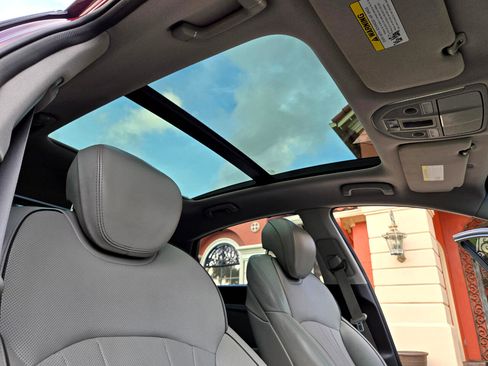 Used 2015 Hyundai Genesis 3.8 image 36