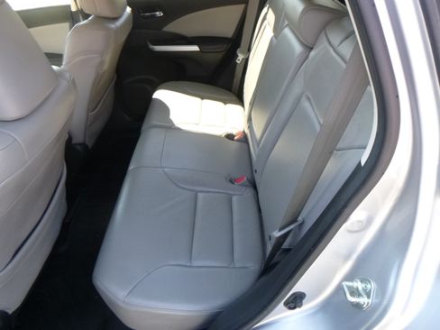 Used 2016 Honda CR-V Touring image 16