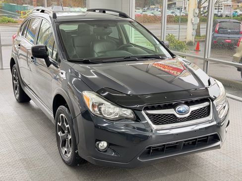 Used 2014 Subaru XV Crosstrek 2.0i Limited image 1