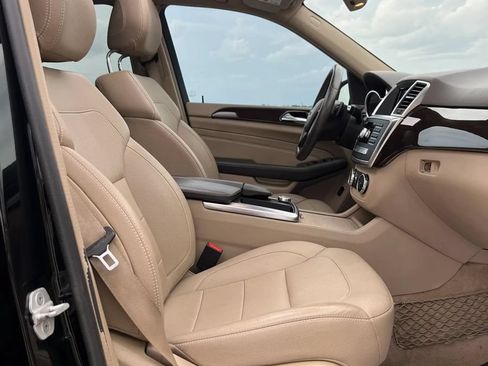 Used 2014 Mercedes-Benz ML 350 4MATIC w/ Premium Package image 16